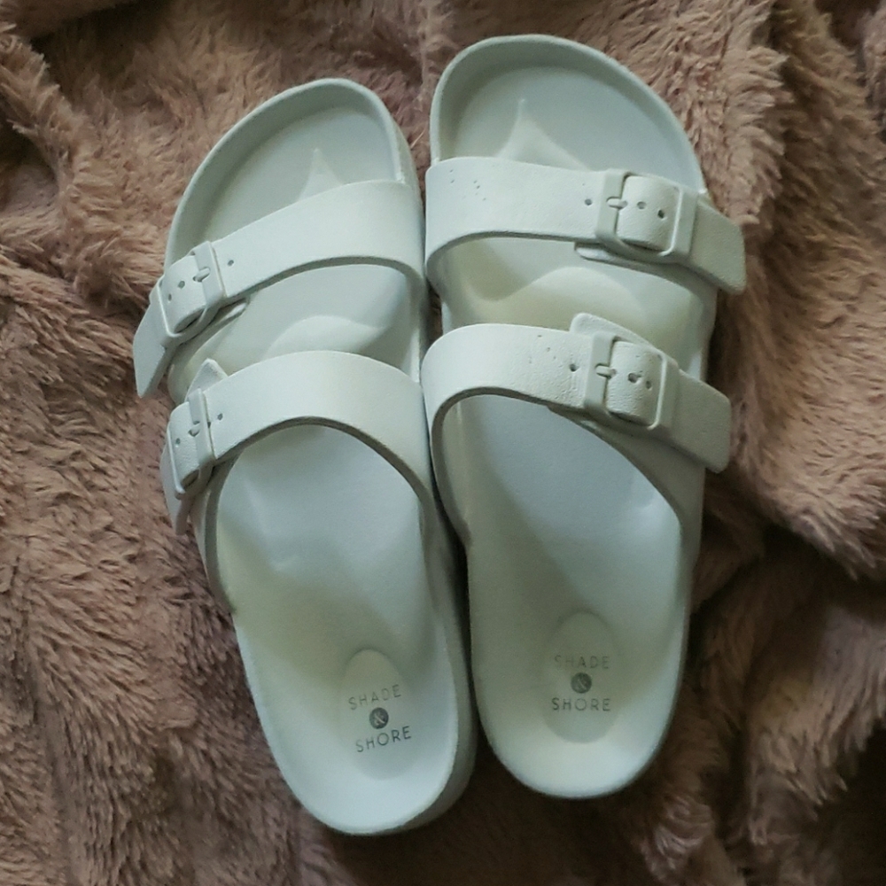 White Shade & Shore Sandals